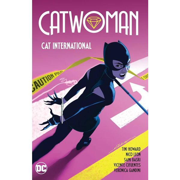 CATWOMAN, Vol. 2: Cat International