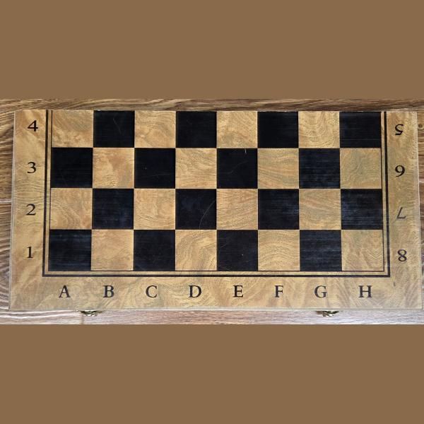 Шах и табла 3в1 дървени фигури 39х39 см