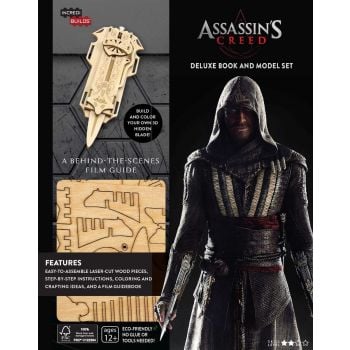 ASSASSIN`S CREED DELUXE BOOK AND MODEL SET