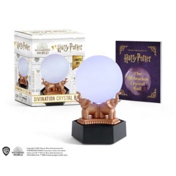 HARRY POTTER: Divination Crystal Ball. Lights Up!