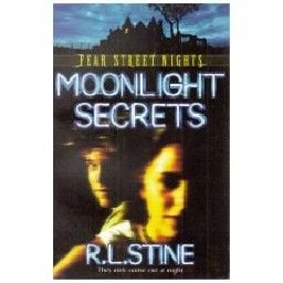 FEAR STREET NIGHTS: Moonlight Secrets. (R.Stine)