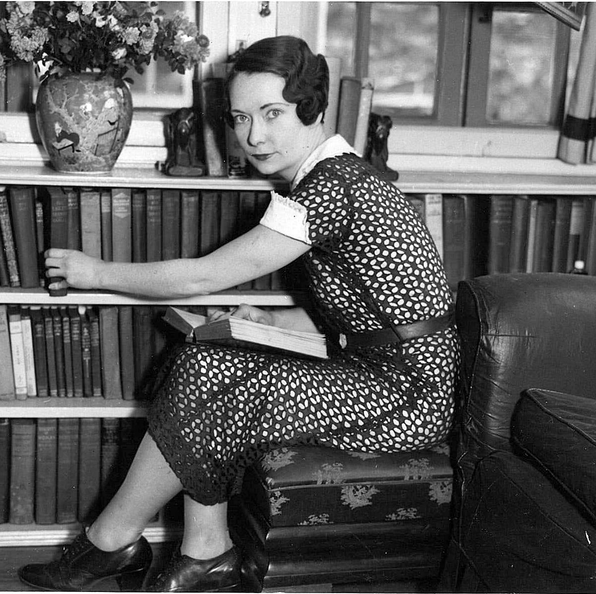 margaret-mitchell-home-library